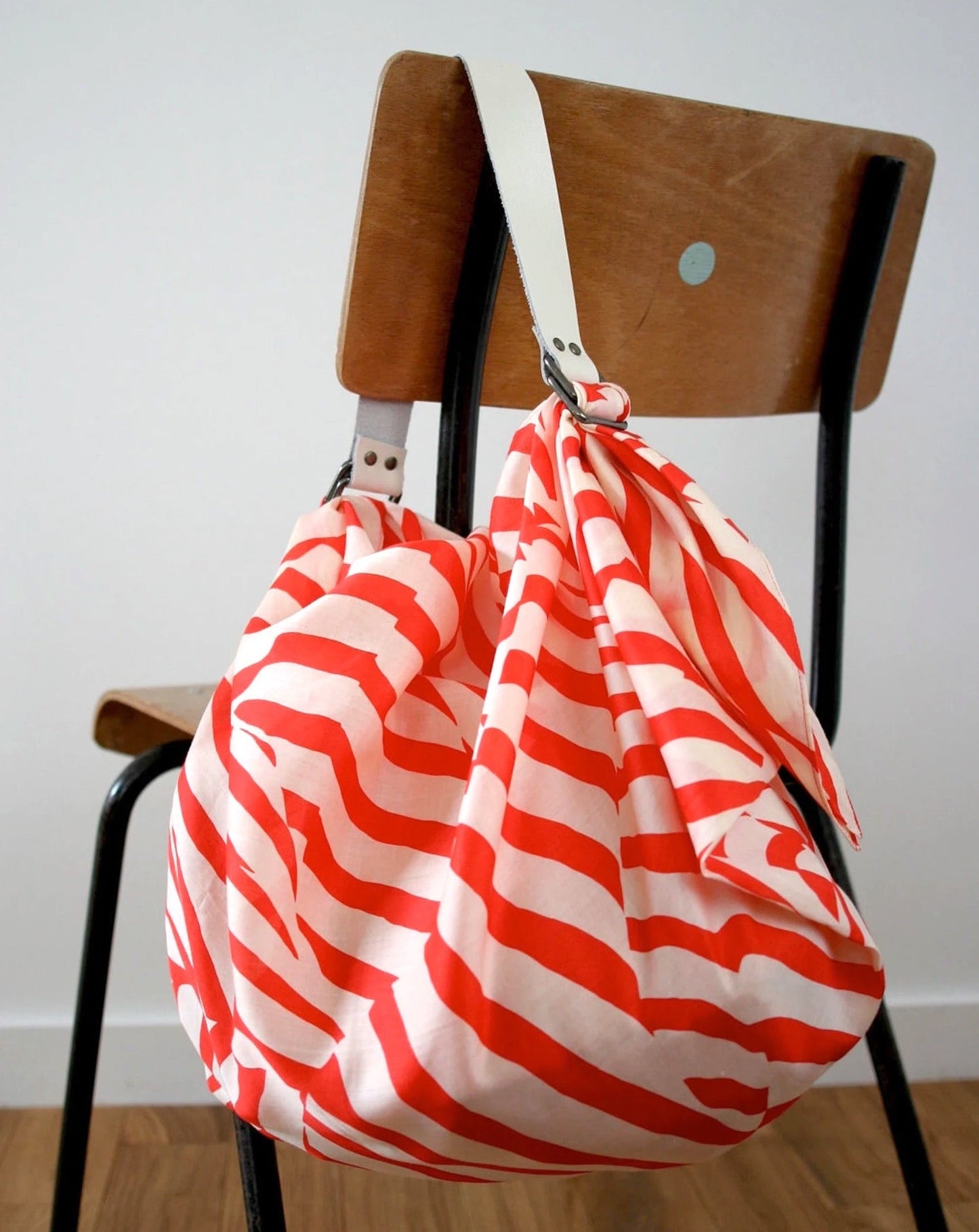 「Stripe Red」風呂敷 & ストラップセット